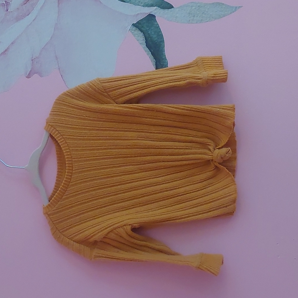 Mustard color sweater size 2T